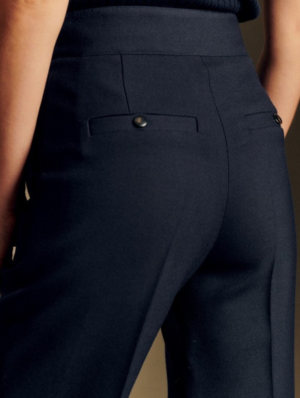 Sezane Damon Ankle-length Trousers Black Size 36 - Picture 10 of 16